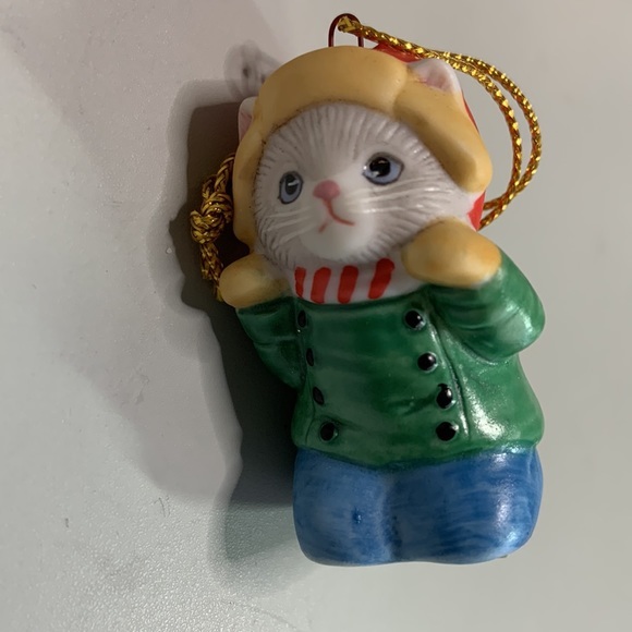 Kitty Cucumber Schmid The Snowball Fight Ornament Collection. 1989 Vintage boxed - Picture 5 of 16